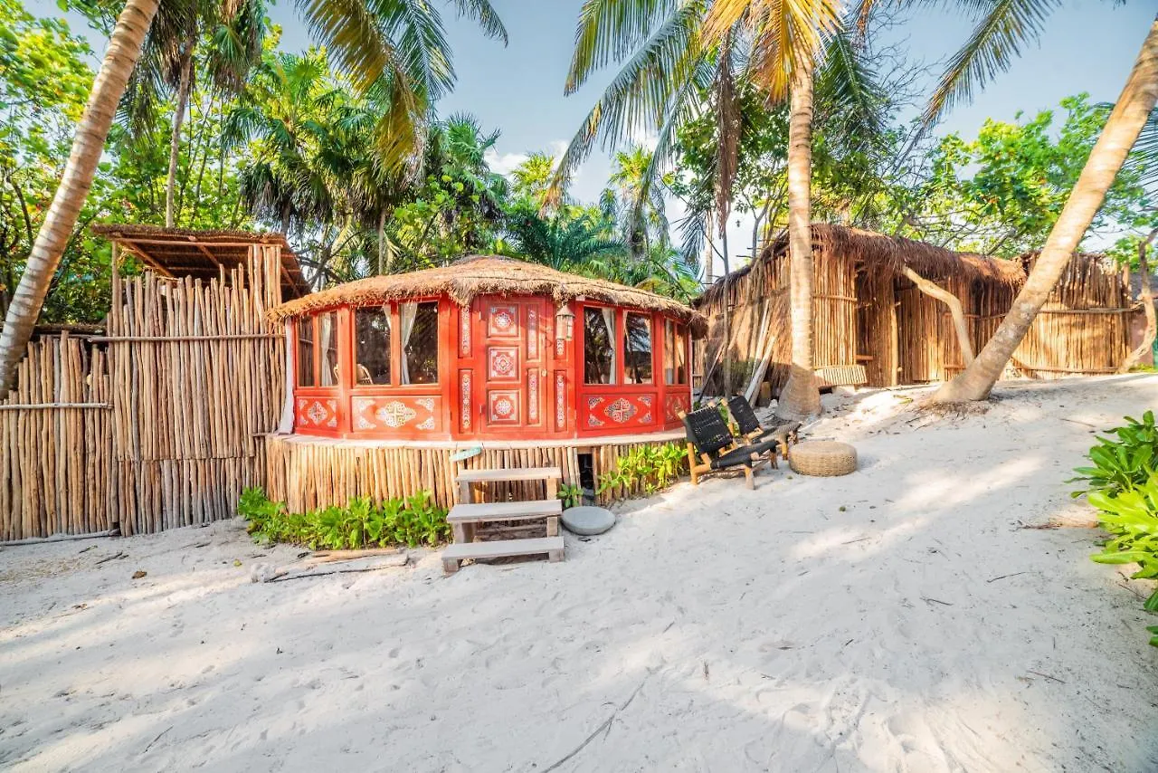 **  Hotel Kookay Beach Tulum Meksyk
